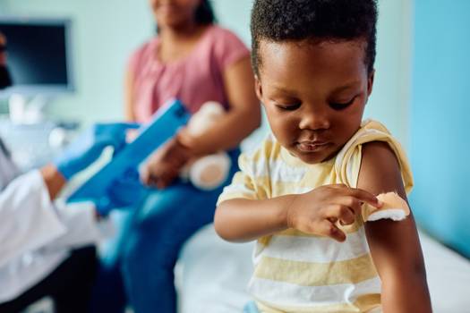 Anvisa aprova vacina bivalente contra a Covid para crianças