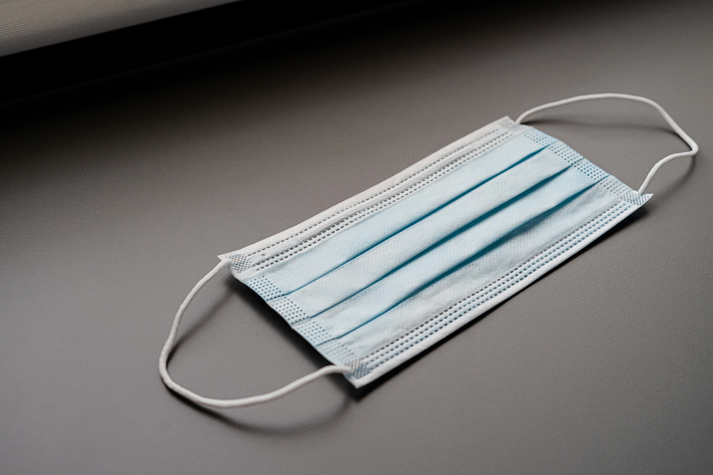 UFRJ recomenda uso de máscaras em ambientes fechados