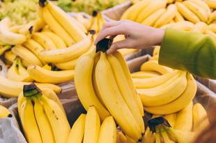 Banana ajuda a dormir? Veja os benefícios da fruta