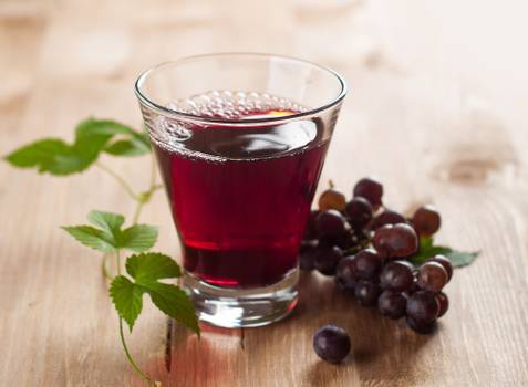 Vinho sem álcool ou suco de uva: qual é a diferença e como escolher?