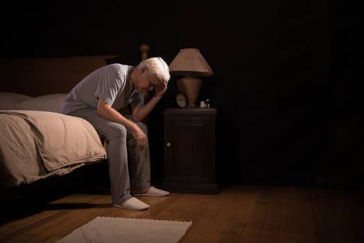 Tempestade perfeita: dormir mal agrava problemas de saúde em idosos