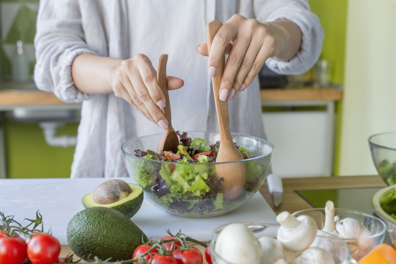 Frutas e hábitos para evitar o inchaço no fim do ano