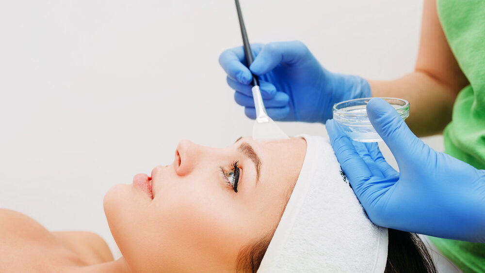 pode fazer peeling no verão