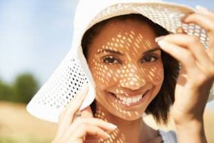Melasma no verão: cuidados importantes com a pele