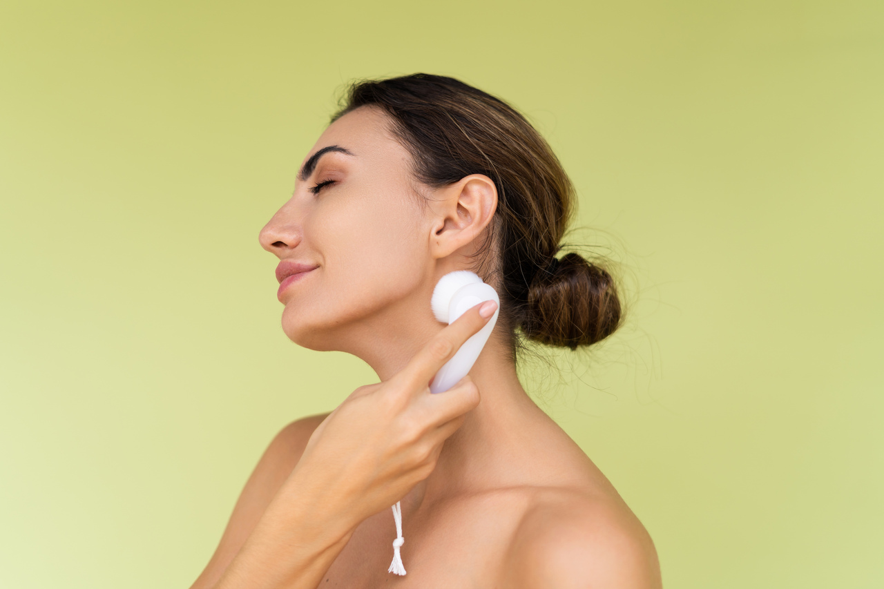 Pele acneica: 6 dicas de skincare