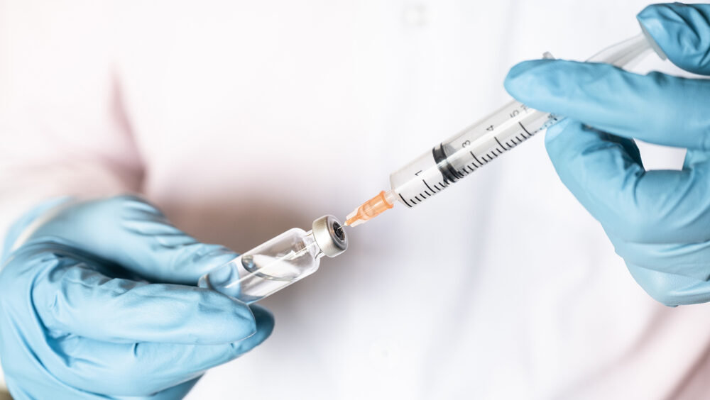 Quem não pode tomar vacina da dengue