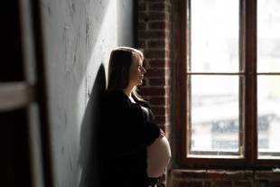 Mulheres com zika na gravidez têm maior risco de ter filhos com TEA