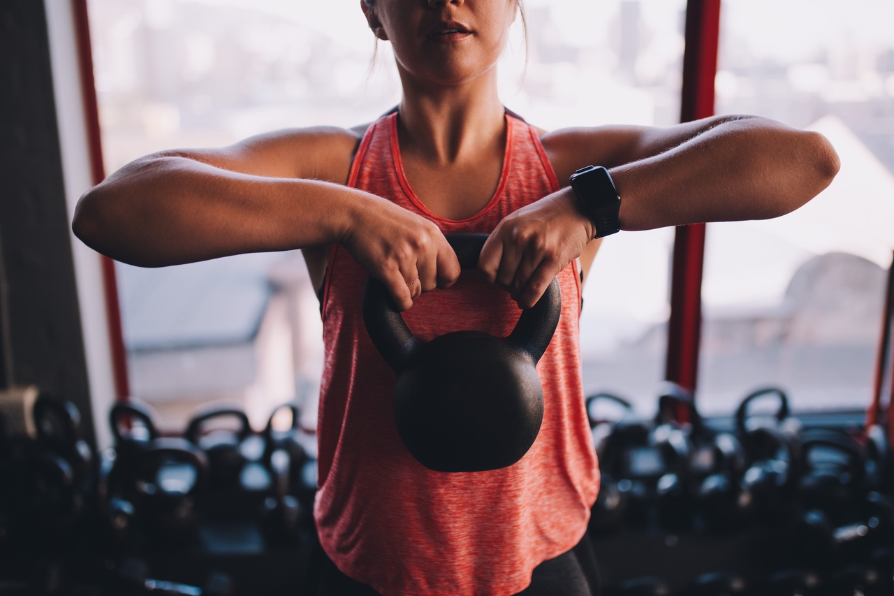 Treinar musculação todos os dias é saudável? Dicas