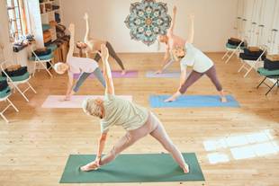 Prática de ioga pode estimular a memória de idosos