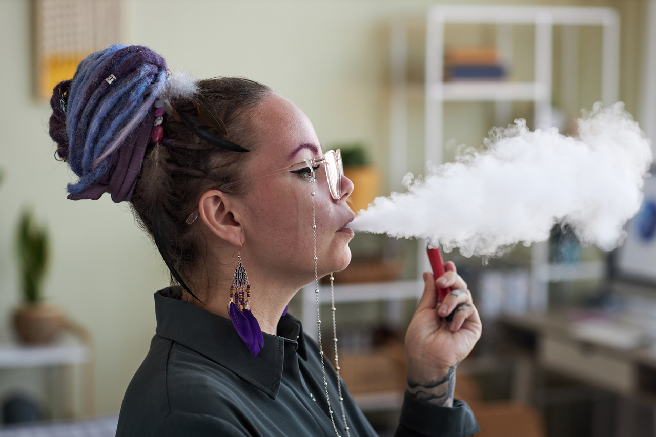 Vape e insuficiência cardíaca: uso aumenta risco em 19%, diz estudo
