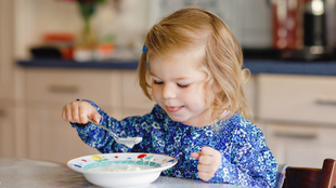 Fibras na alimentação infantil: conheça os benefícios e como incluí-las